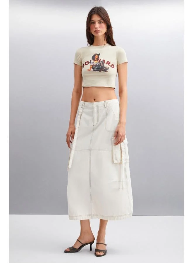 جريميلانج تيشيرت نسائي قصير محبوك بأكمام قصيرة وياقة دائرية وطبعة رمادية